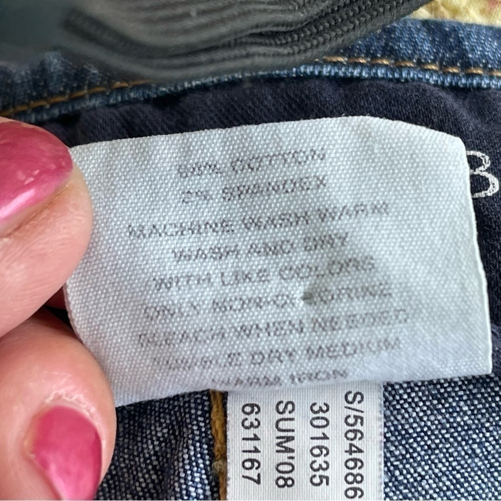 Banana Republic Classic Dark Wash Denim Bermuda Shorts - Picture 9 of 9